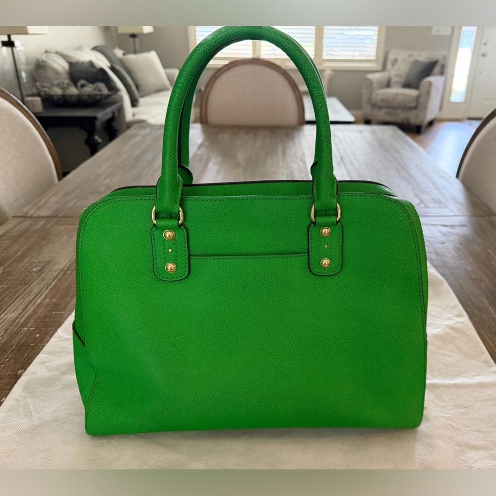 Michael Kors Kelly Green Saffiano Leather Satchel with Gold Hardware - Picture 2 of 15